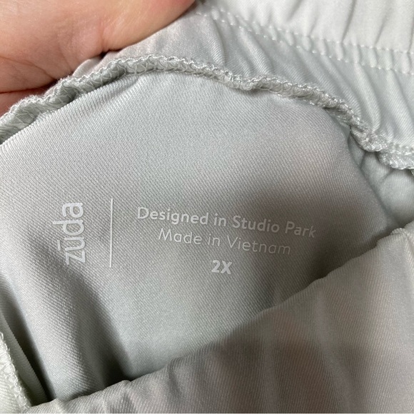 Zuda cityscape joggers size 2X - Picture 5 of 9